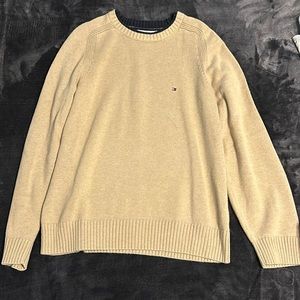 Tommy Hilfiger Men’s Sweater Size Medium